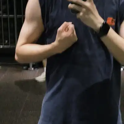 董煜