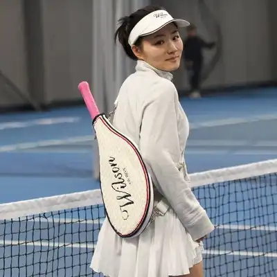龙永玲